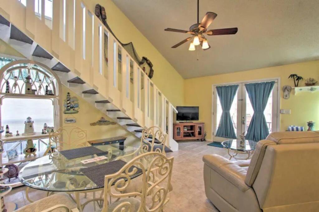 Cheerful 1-Bedroom Townhouse With Spacious Loft Panama City Beach Bagian luar foto